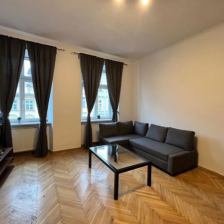 Apartament Rodzinny 14 Cracovia Exterior foto