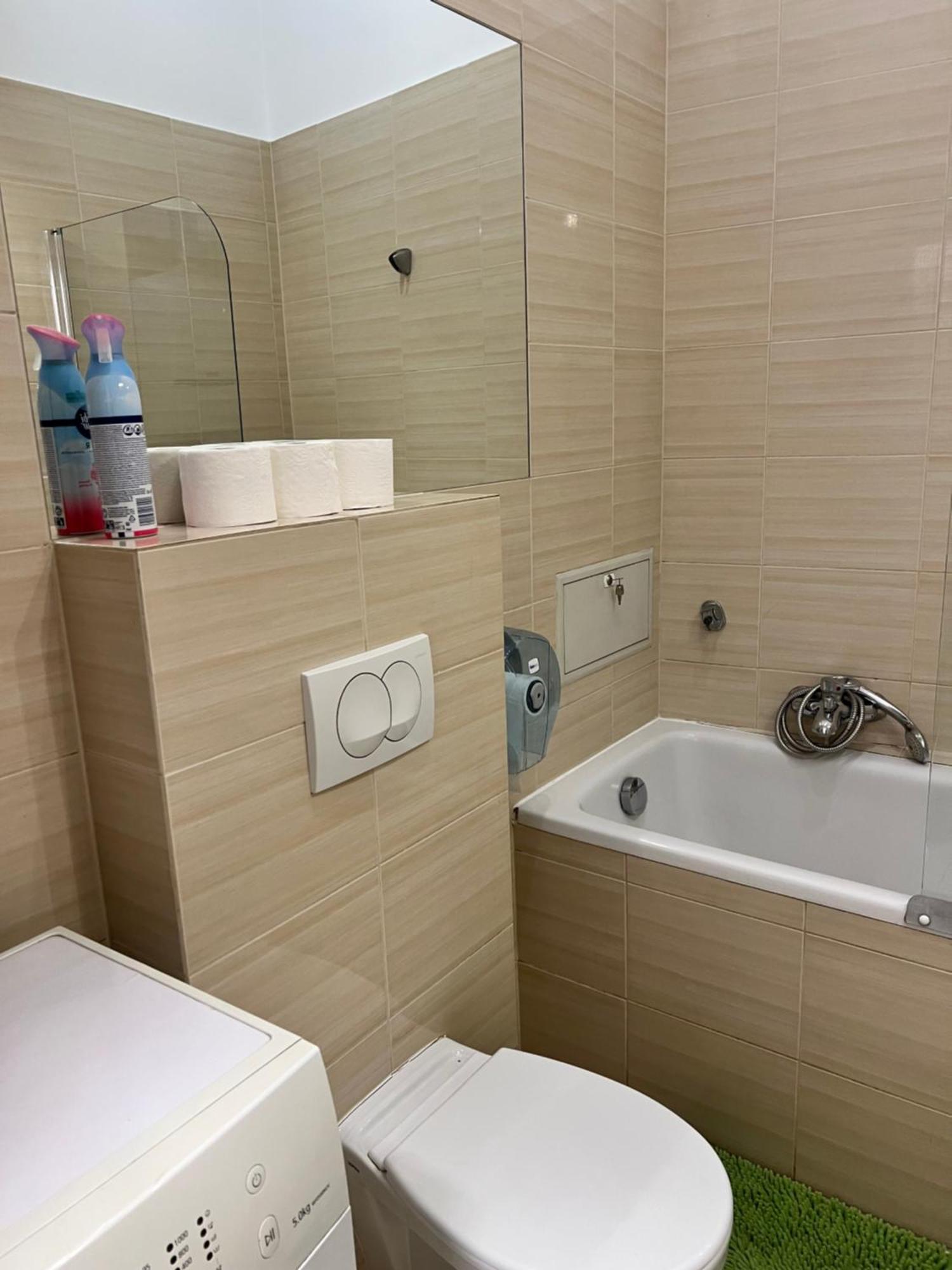 Apartament Rodzinny 14 Cracovia Exterior foto